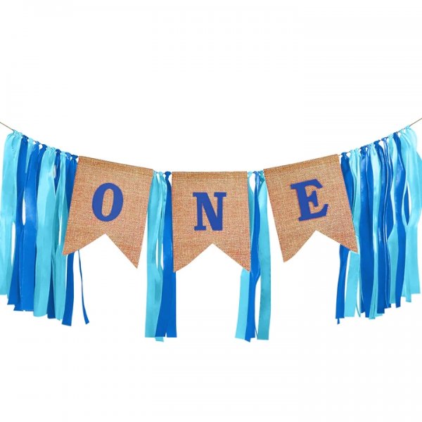 Bänner "ONE" sinised riidest lindid